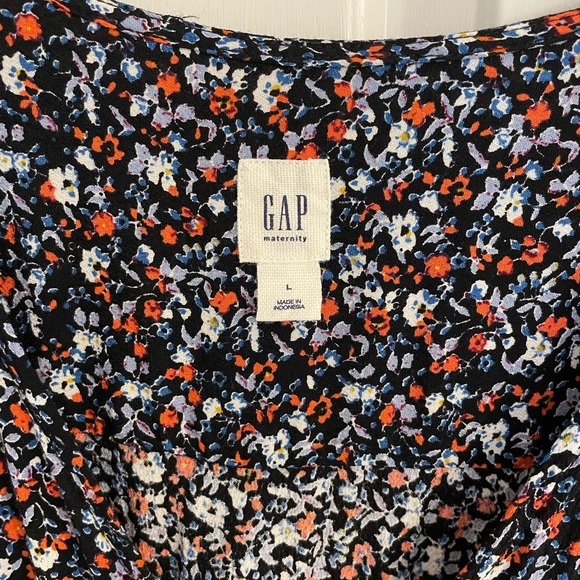 Gap Maternity Dress - Picture 2 of 2